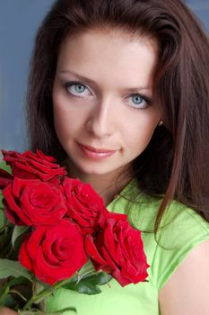 beautiful girl with red roses