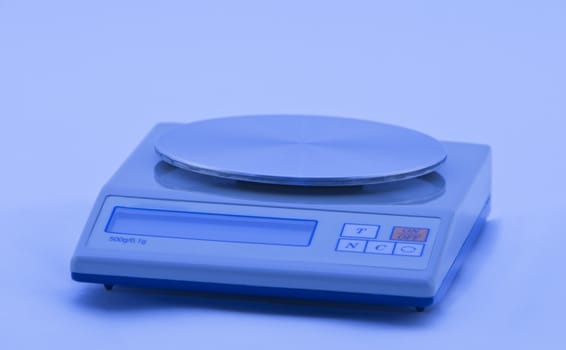 Electronic precise balance.