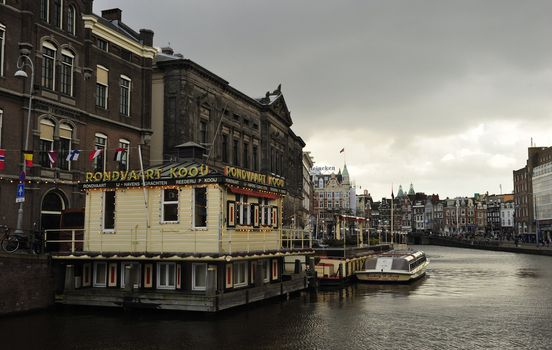 canal habor of boat tour Amsterdam
