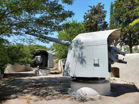 Coastal guns of the period of 1942 in Sevastopol