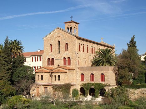 a church in the provence city of Hyeres