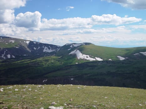 Looking over the snow fields high up in Colorado