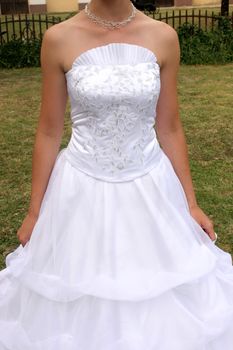 details an bride in wedding dress