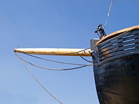 Front details of a prow of an old wooden boat 