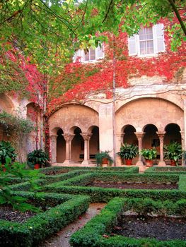 cloister of Saint-Paul-de-Mausole in the village of Saint-R�my-de-Provence