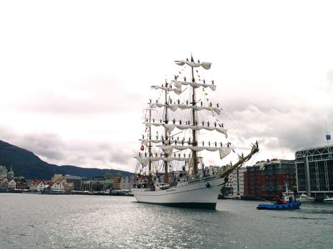 sailors standing in sail in Bergen