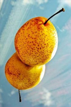 juicy pear and a light breakfast, a diet of pears, curvy pear, fruit diet, a new crop, a reflection of weight