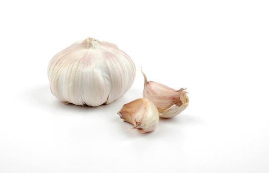Bulb and individual cloves of garlic.