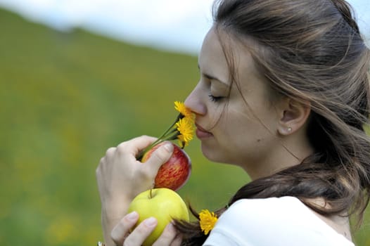 Woman eating an apple