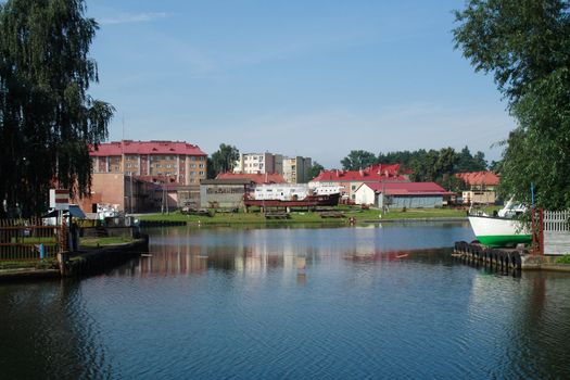 Redecorating Shipyard, Harbour