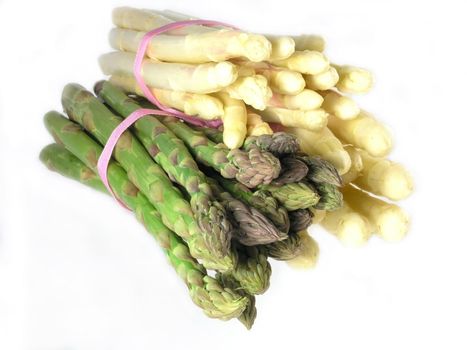  bunch of asparagus isolated on white background