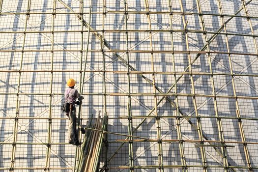 building a scaffold with bamboo in Hong Kong