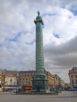 image of the Parisian Vendome Square with its comumn and Napoleon statue at the top