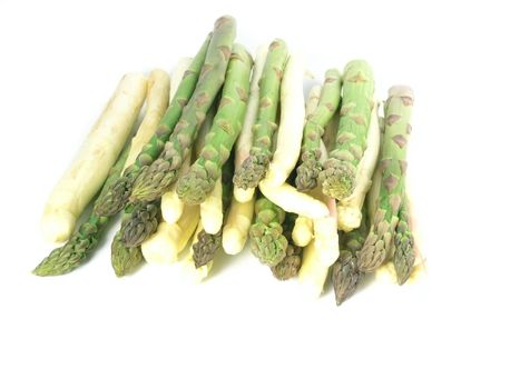  bunch of asparagus isolated on white background