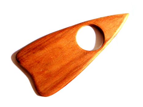 isolated wooden arrow with circle in the center