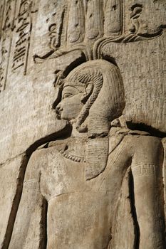 egyptian king in a temple column