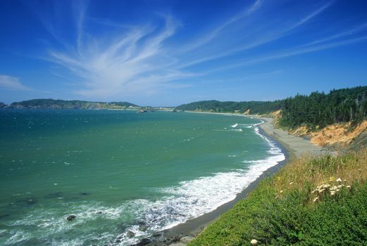 Sweeping view of the scenic southern coastline of Oregon.