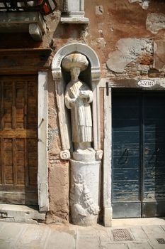 arab statue at venice