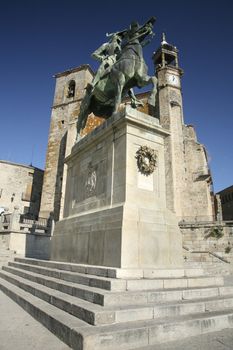 front view of the conquering pizarro statue