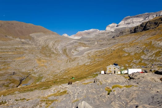 Refuge Goriz in background monte Perdido massif. Ordesa National Park - Spain.