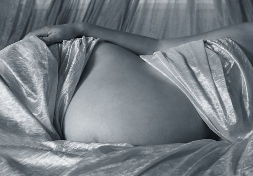 The pregnant woman on the ninth month
