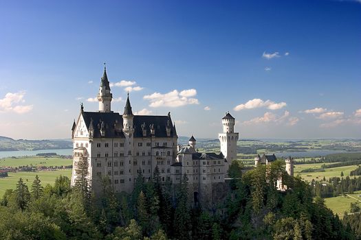 Germanies best known castle, built by King Ludwig II of Bavaria
Beautiful pasture and mountains in Germany ( Allg�u )
Sch�ne Weide und Berge in Deutschland 
