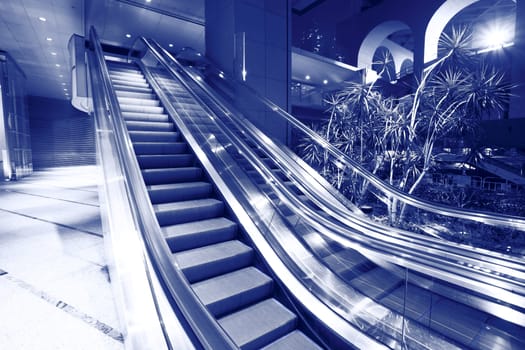 escalator