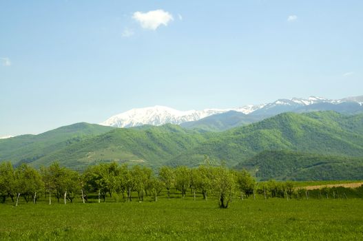 May snow in the carpahtians