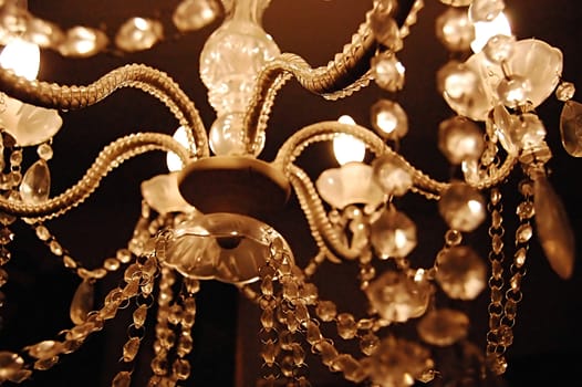That chandelier beautify every living room