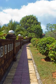 garden path