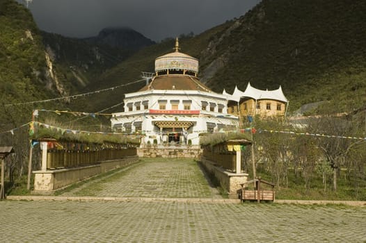 China, Yunnan province, area near Shangrila, old style Tibetan building. 