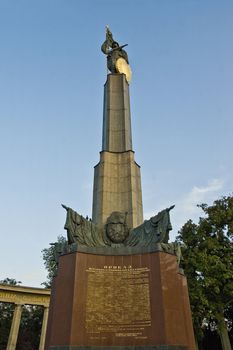 Vienna's Russian Liberation monument