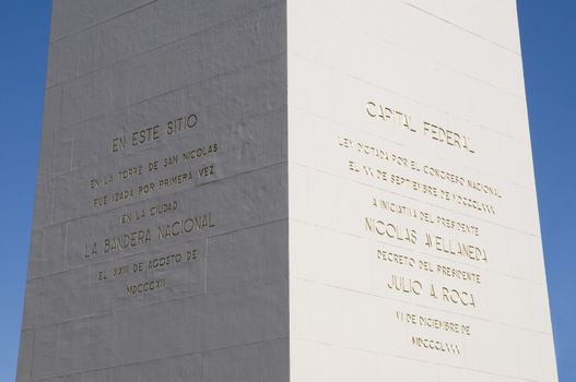Builded in 1936 by Alberto Prebisch, its 67 meters high can be seen from along Corrientes and 9 de Julio avenues.