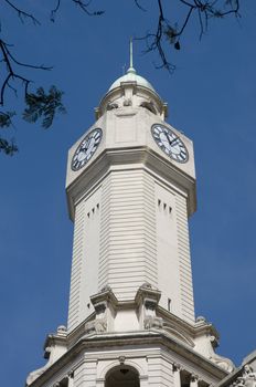 Clock tower of the Legislatura building.