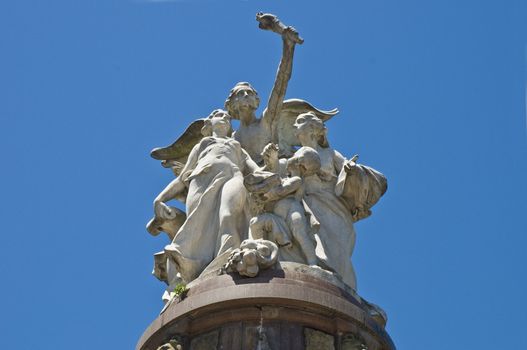 Monument France to Argentina.