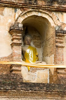 buddha statue