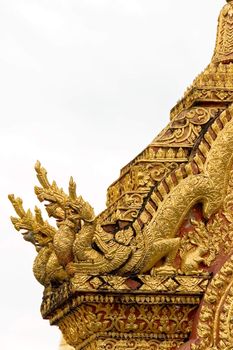 wat doi suthep temple decorations