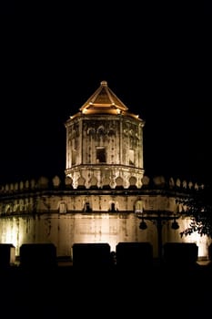 phra sumen fort