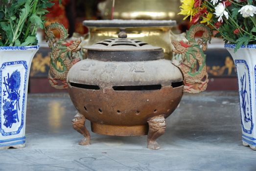 Urn at a Chinese temple