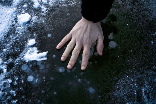 Frozen hand