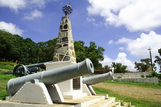 Fernando de Noronha's city hall canons.