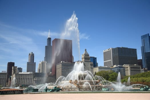 View of skyscrapers and famous Buckingham Fountain in Grant Park