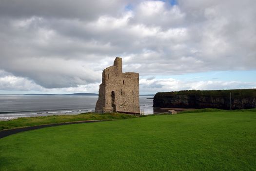 a castle in ballybunion county kerry ireland