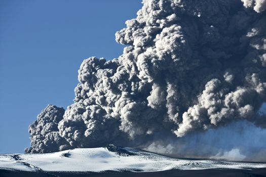 Ash cloud rising from the Eyjafjallajokull volcano in Iceland