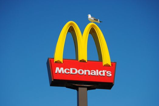 McDonald sign