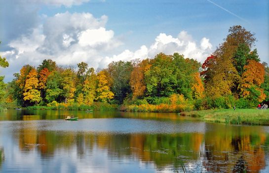 Nice autumn day at the lake