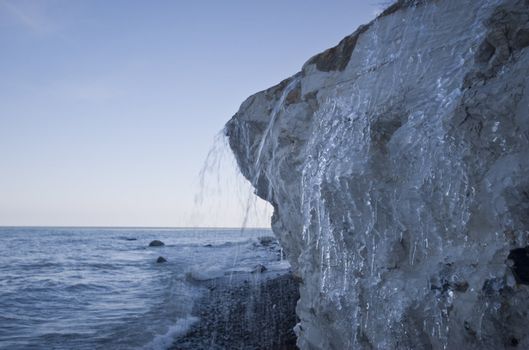 frozen runlet on the chalk cliffs of R�