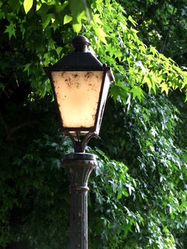 Outdoor park lamp