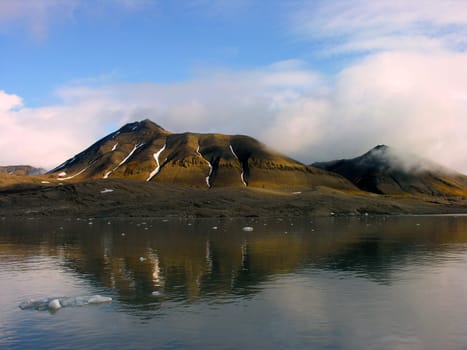 Artic Desert Sightseen in Svalbard, North Pole, Norway