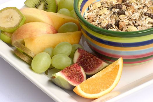 breakfast with flakes and fresh fruit